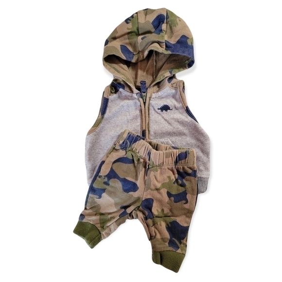💥 3 for 25 💥𝅺NWOT Carter's Camo Matching Set - Picture 1 of 1